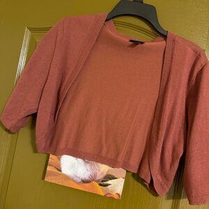 Torrid Short Shrug, Rust, Size 2